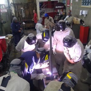 Confira as fotos do início das aulas práticas da nova turma de TIG na sexta-feira, dia 10/09/2021.